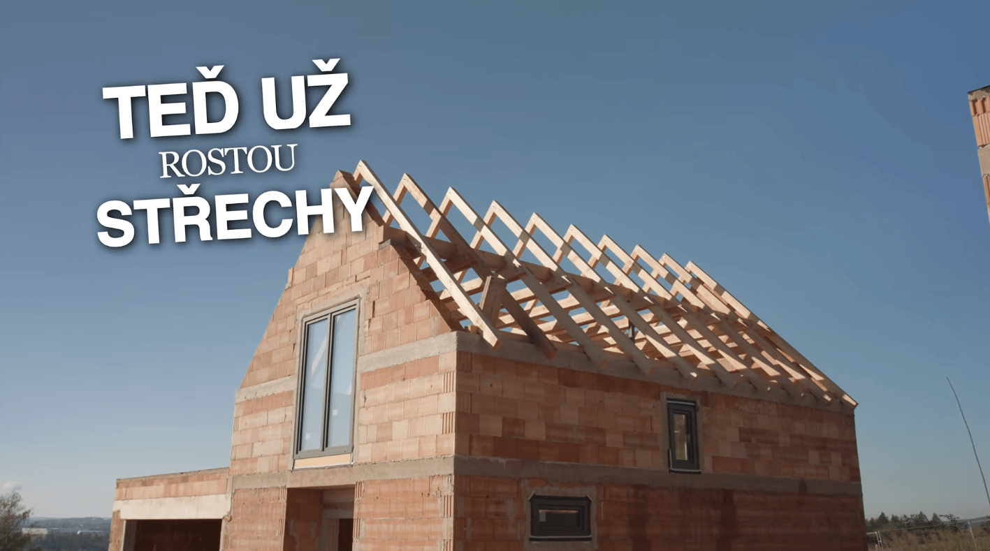 Aktuálně ze stavby: první domy už mají hotové krovy